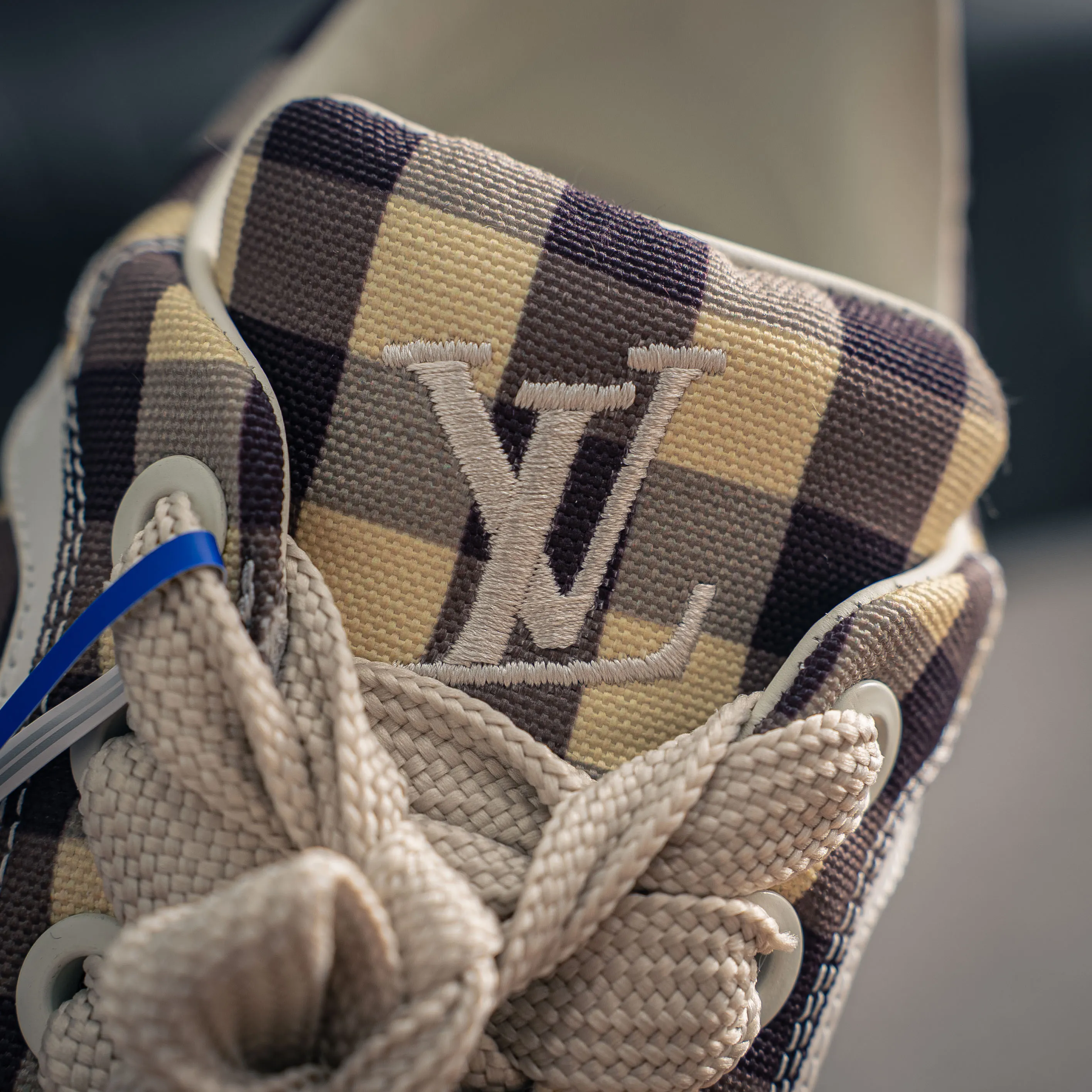 # LV tilted ， Shoes，Sneakers， Shoes，Skate Shoes~~ Sneakers， LV Shoes ， Cushioning TPU Vuitton ，